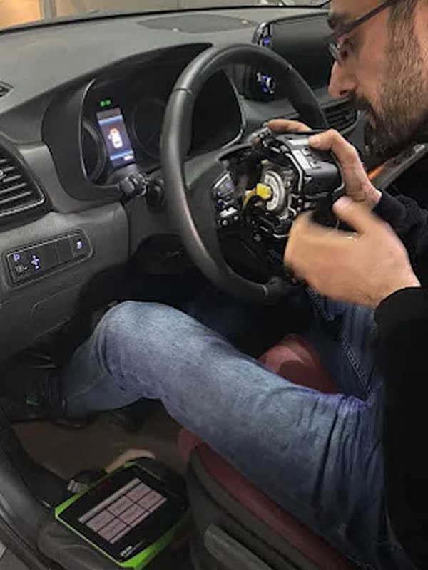 Araç içinde OBD beyin testi